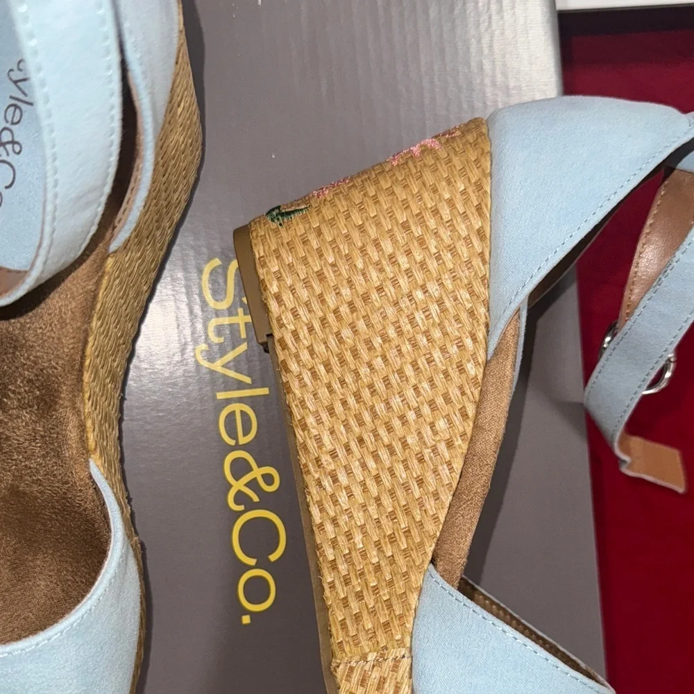 Style & Co. Blue Floral Embroidered Wedges